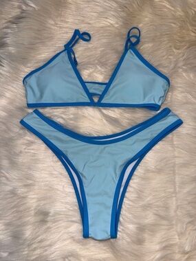 Light Blue Contrast-Trim Bikini Set by